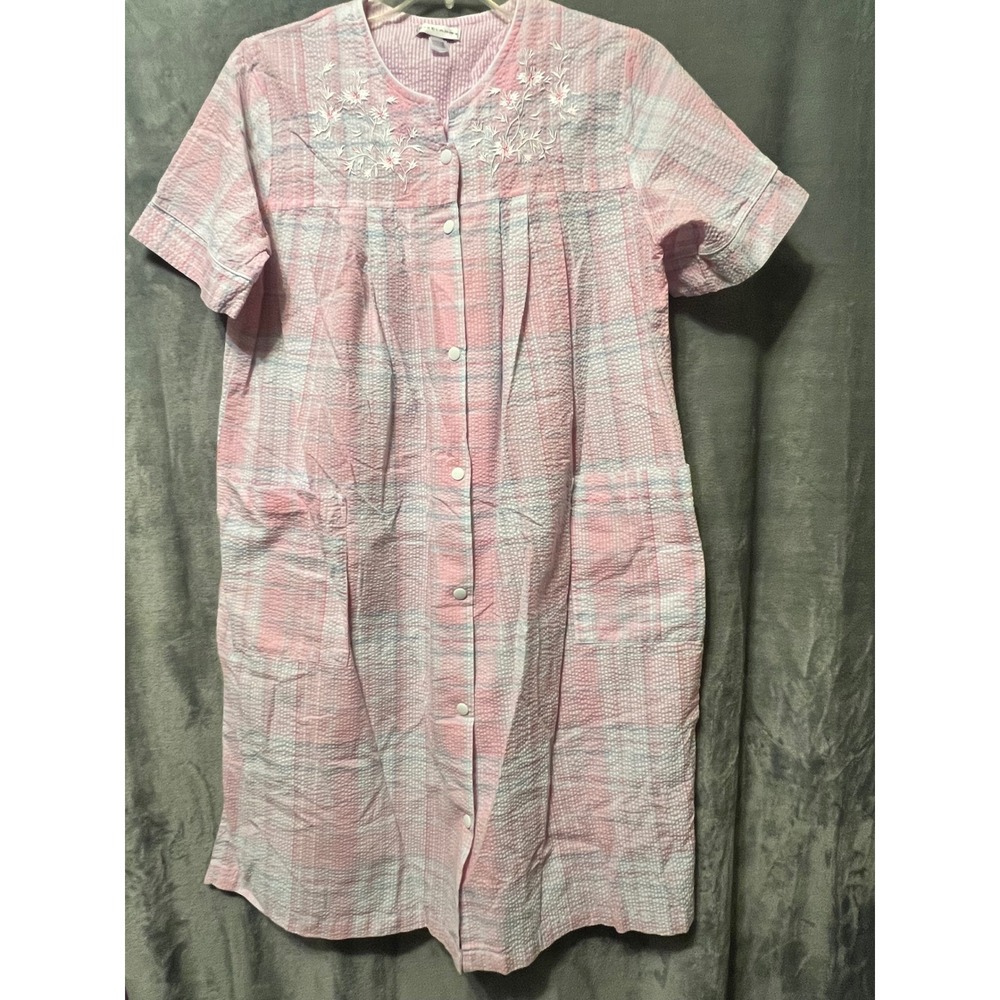 Miss Elaine M Pink Plaid Seersucker Embroidered Snap Front Housecoat Duster Robe
